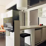 Harry's & Hotell