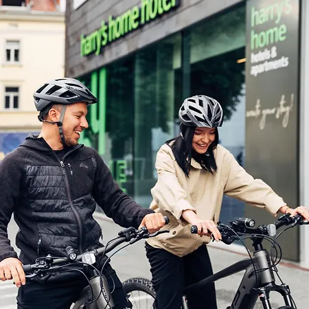 Harry's & Szálloda 4*